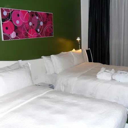 Idea Milano Malpensa Airport מלון
