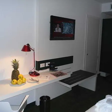 מלון Idea Milano Malpensa Airport 4*